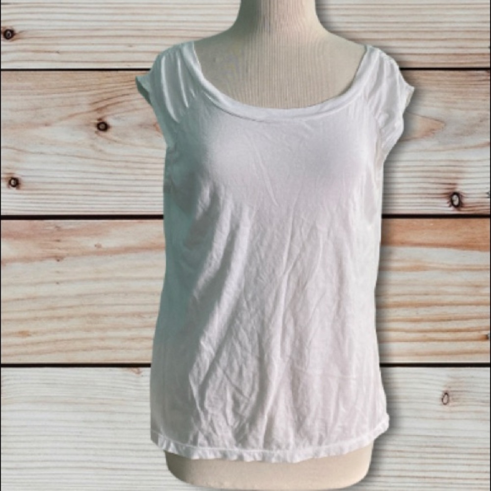 Old Navy White Perfect Tee Shirt Size XL